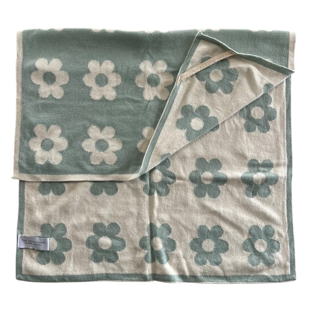 The Farmhouse by Rachel Ashwell Floral Kitchen Towel Sage Green Daisy 100%Cotton
